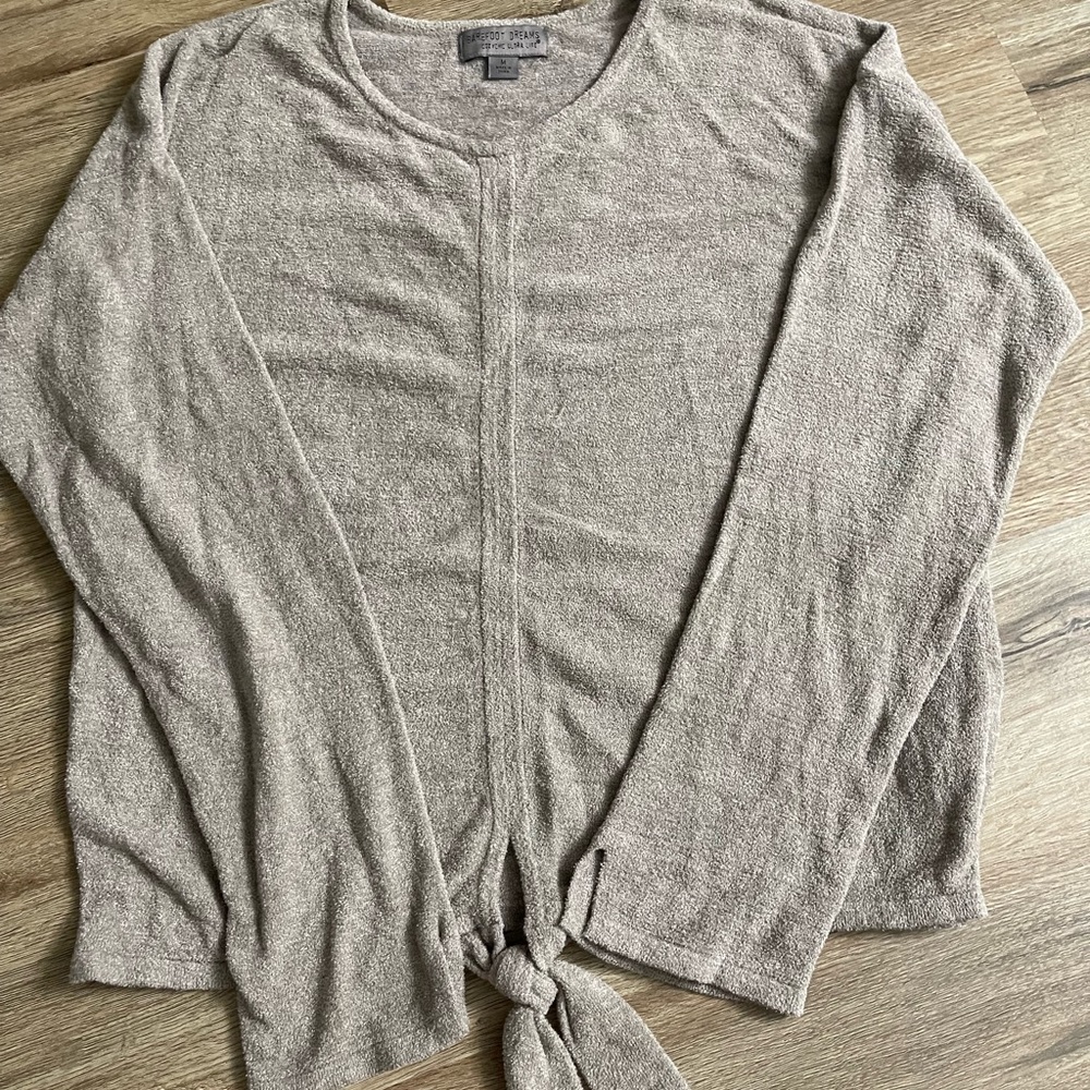 Women’s Barefoot Dreams Tie Front Ultra Lite Top Size M